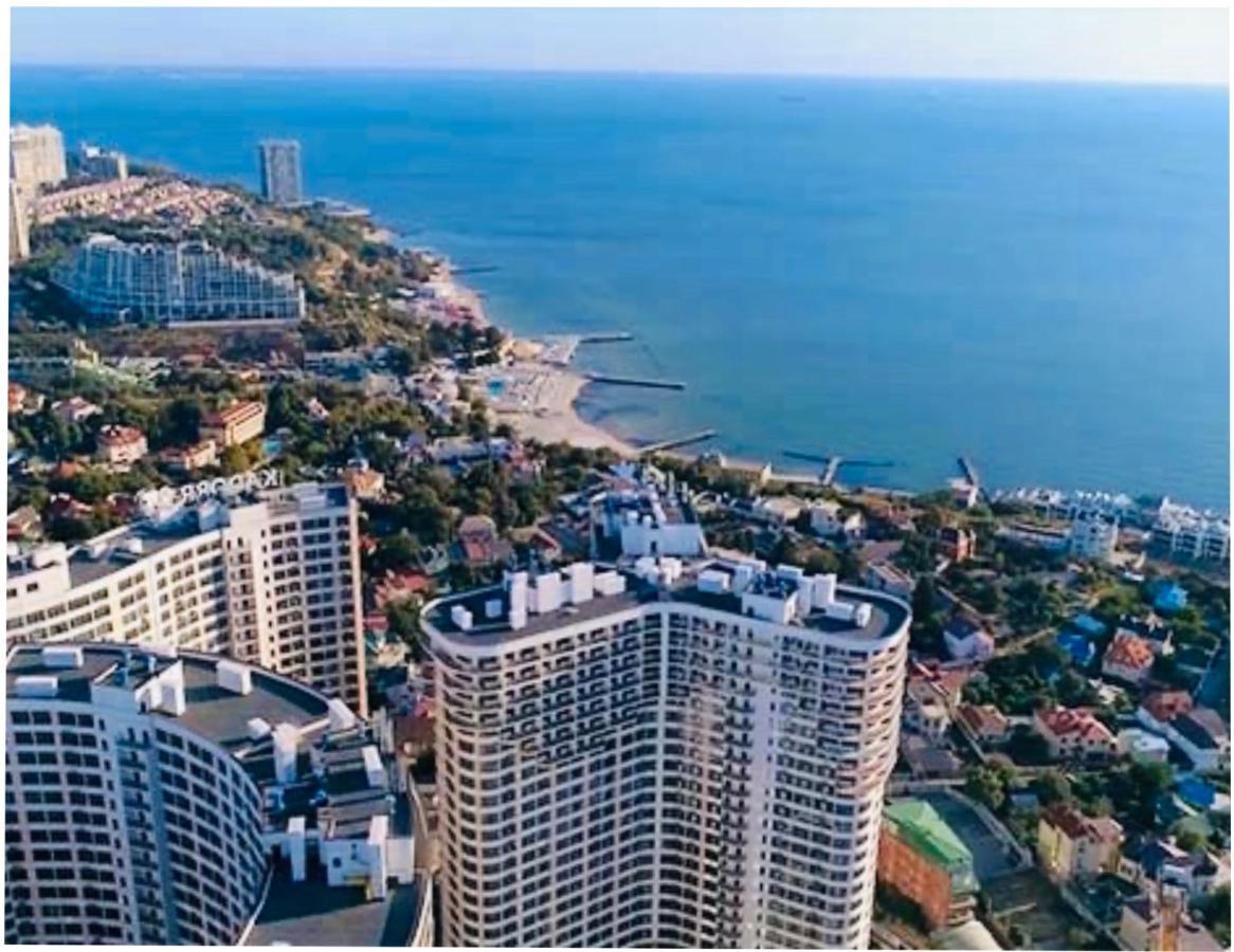 אודסה Arcadia Sunrise Sea View Apartment מראה חיצוני תמונה