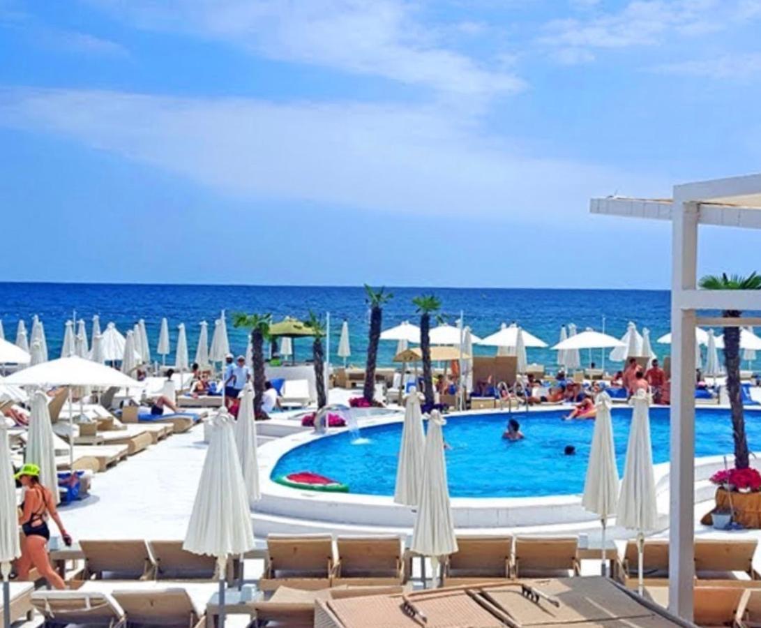 אודסה Arcadia Sunrise Sea View Apartment מראה חיצוני תמונה